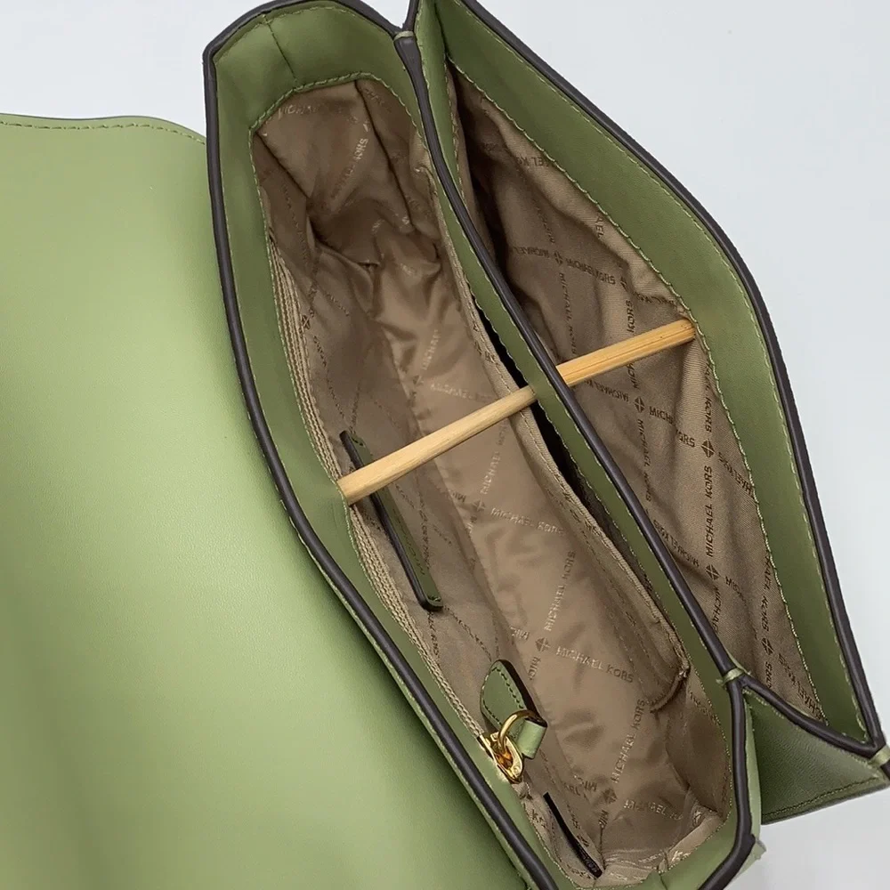 MICHAEL KORS CARMEN MEDIUM CONVERTIBLE SHOULDER BAG LIGHT SAGE COLOR - Picture 12 of 16